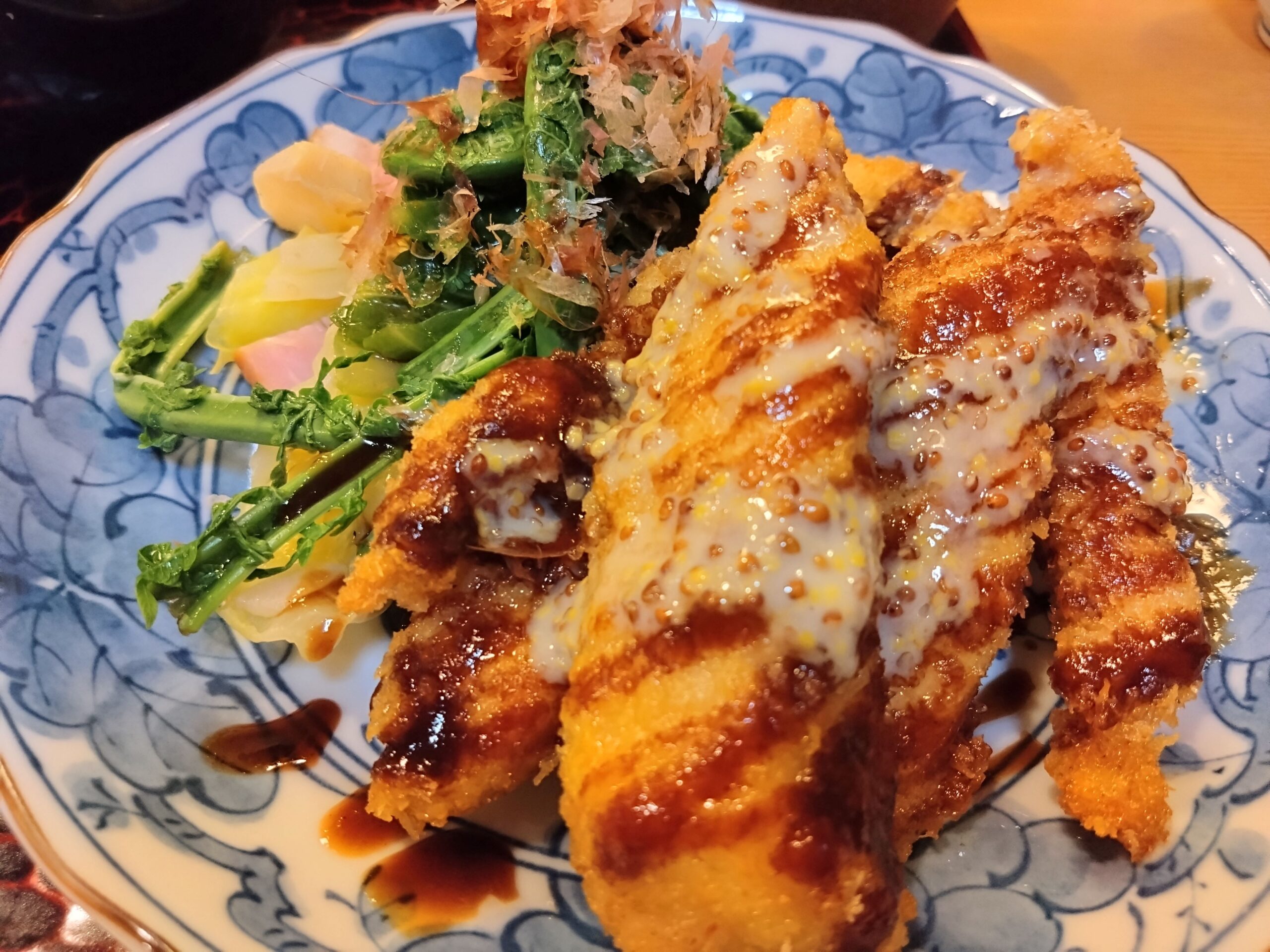 おばんざいのお店「冨久家（ふくや）」でランチ。なぜ今まで行かなかったのか！ はらがへっては